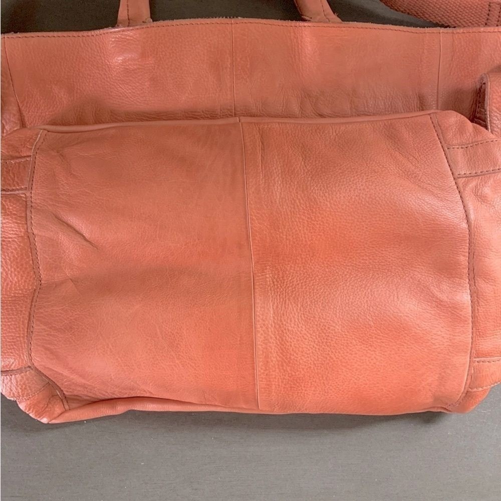 FREE PEOPLE Leslie Leather Tote Tiger Red Bag - Picture 8 of 16